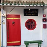 Entrance to Rabbit Hill craft beer bar Bangkok.