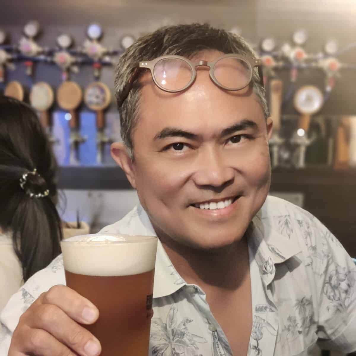 The man and the brewer behind Warehouse by Jaang - Craft beer in Bangkok Thailand
