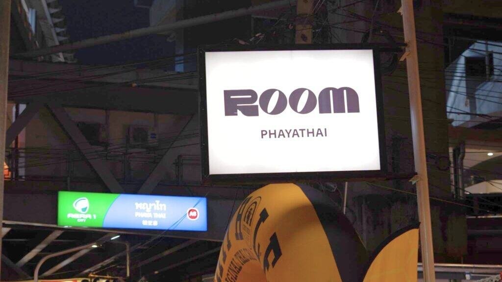 Chit Terminal Phaya Thai Bangkok