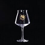 Brainfill's special glass for the 8th anniversary